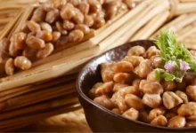 Japonların geleneksel yemeği Natto’dan elde edilen Nattokinaz sağlık için son derece faydalı bir takviye.