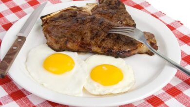 Kalp hastalarının beslenmelerine özen göstermeleri önemlidir. Bu sebeple kırmızı et ve yumurtanın kalp sağlığını nasıl etkilediği araştırılıyor.